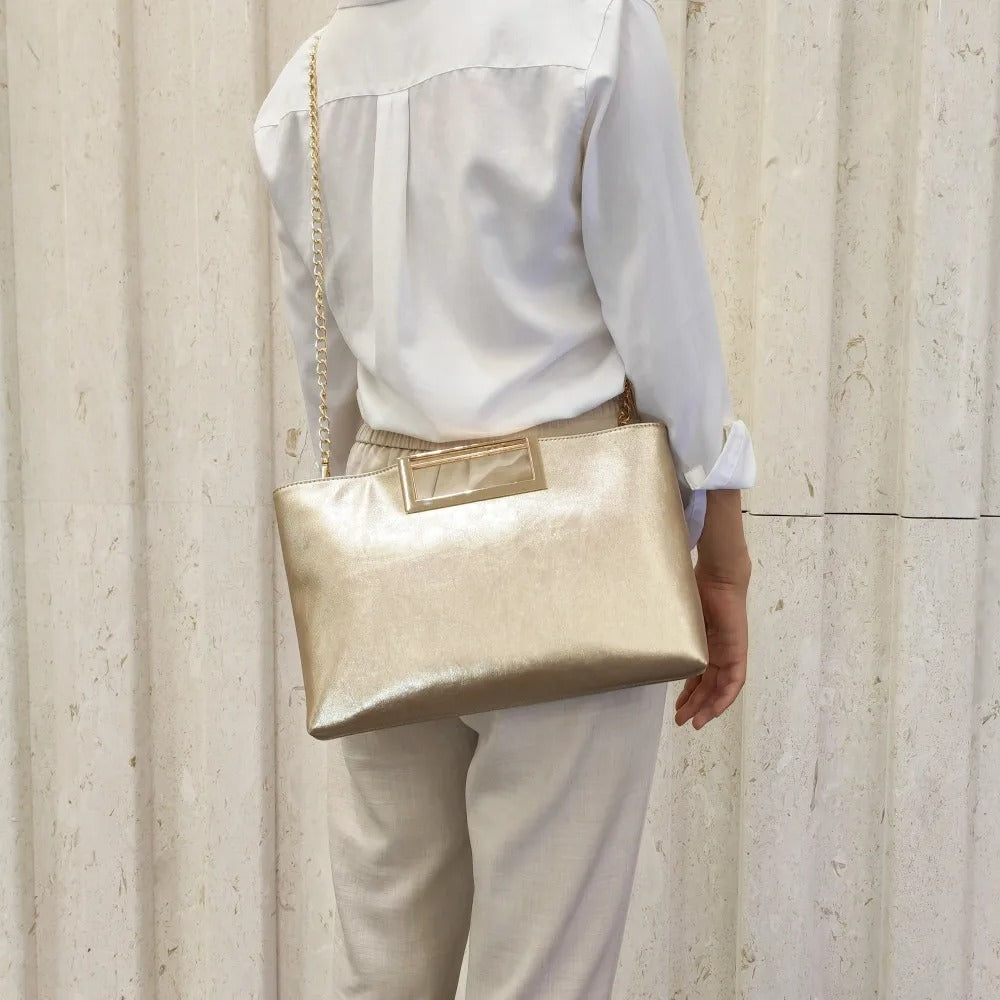 Sac à main doré pochette