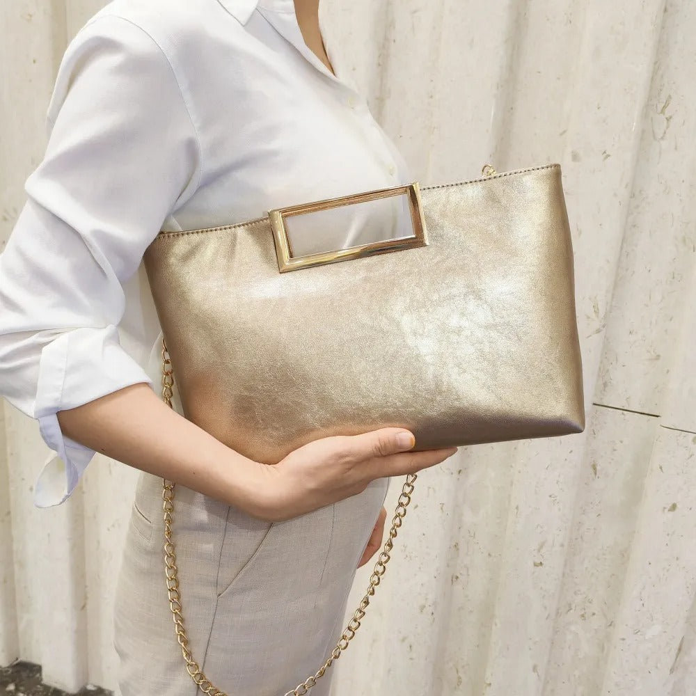 Sac à main doré pochette