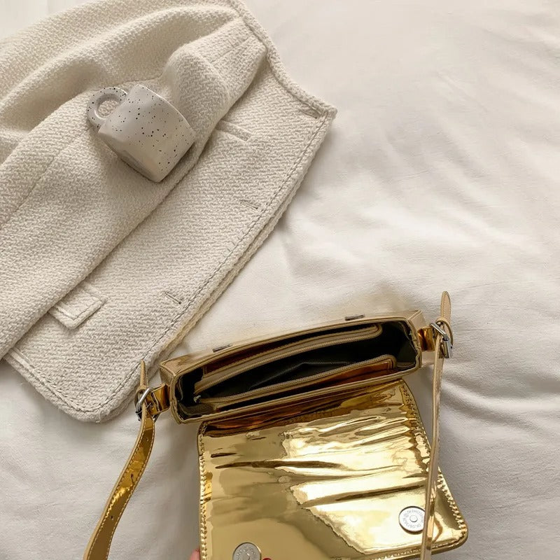 Sac à main doré bandoulière