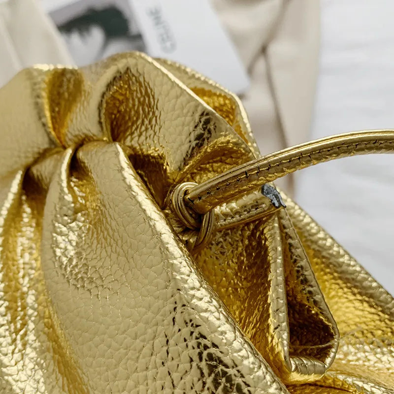 Sac à main doré cérémonie