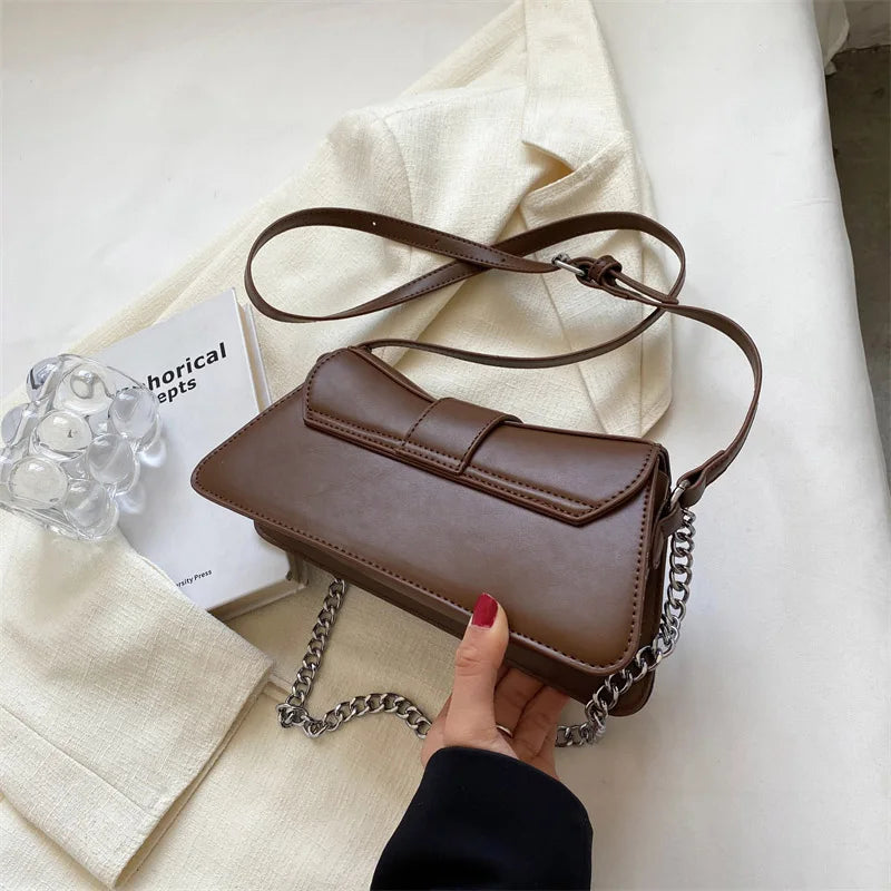 Sac à main rectangulaire à chaîne