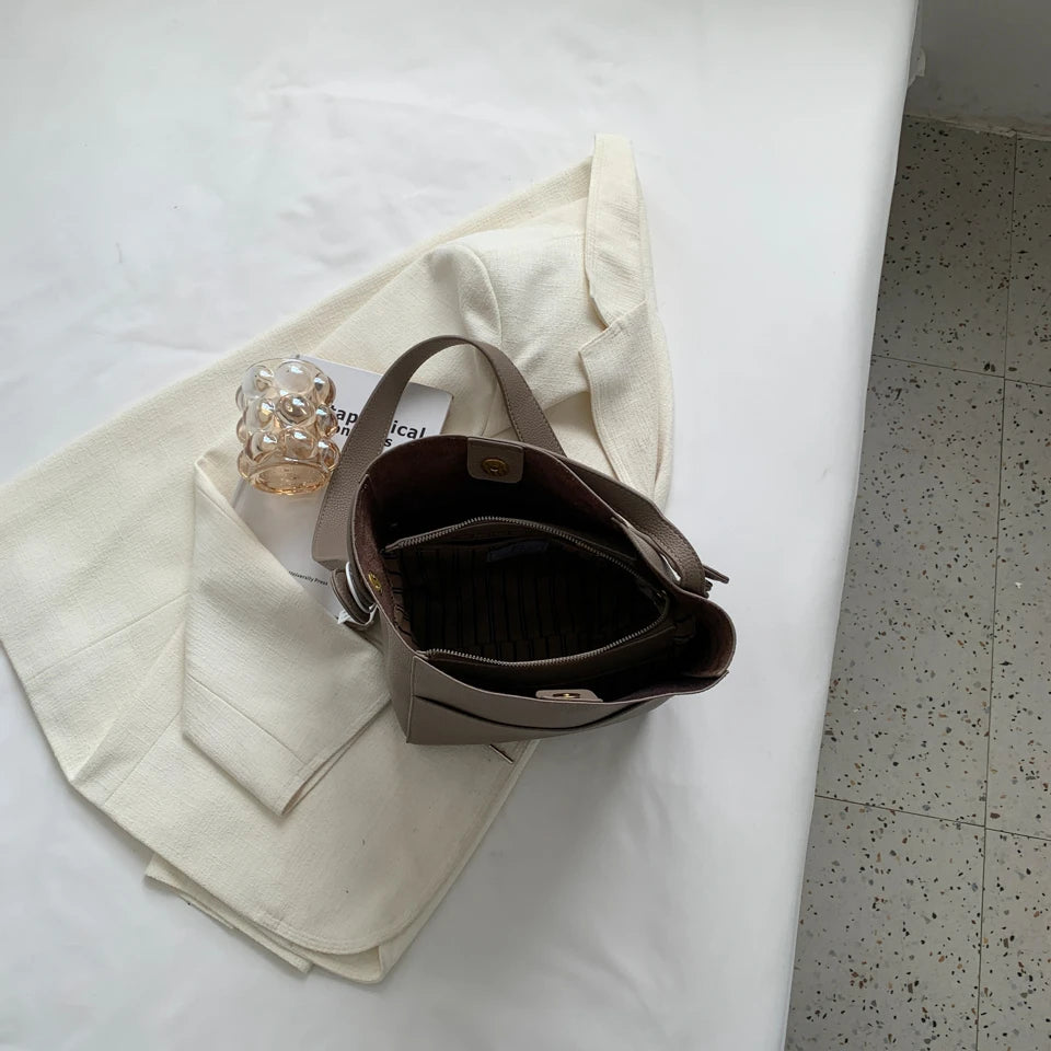 Sac à main grand format