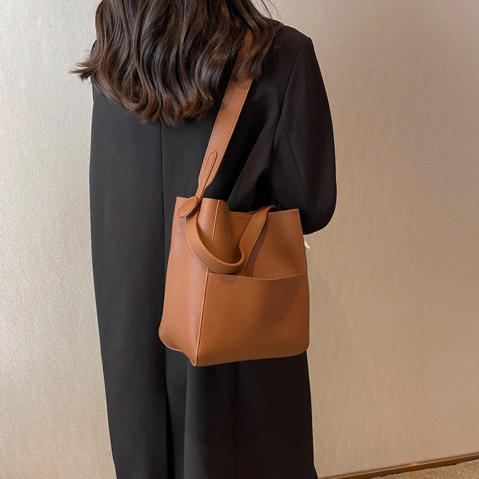 Sac à main grand format simple
