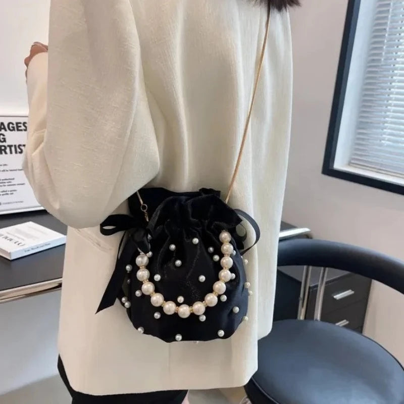 Sac à main seau noir bandoulière