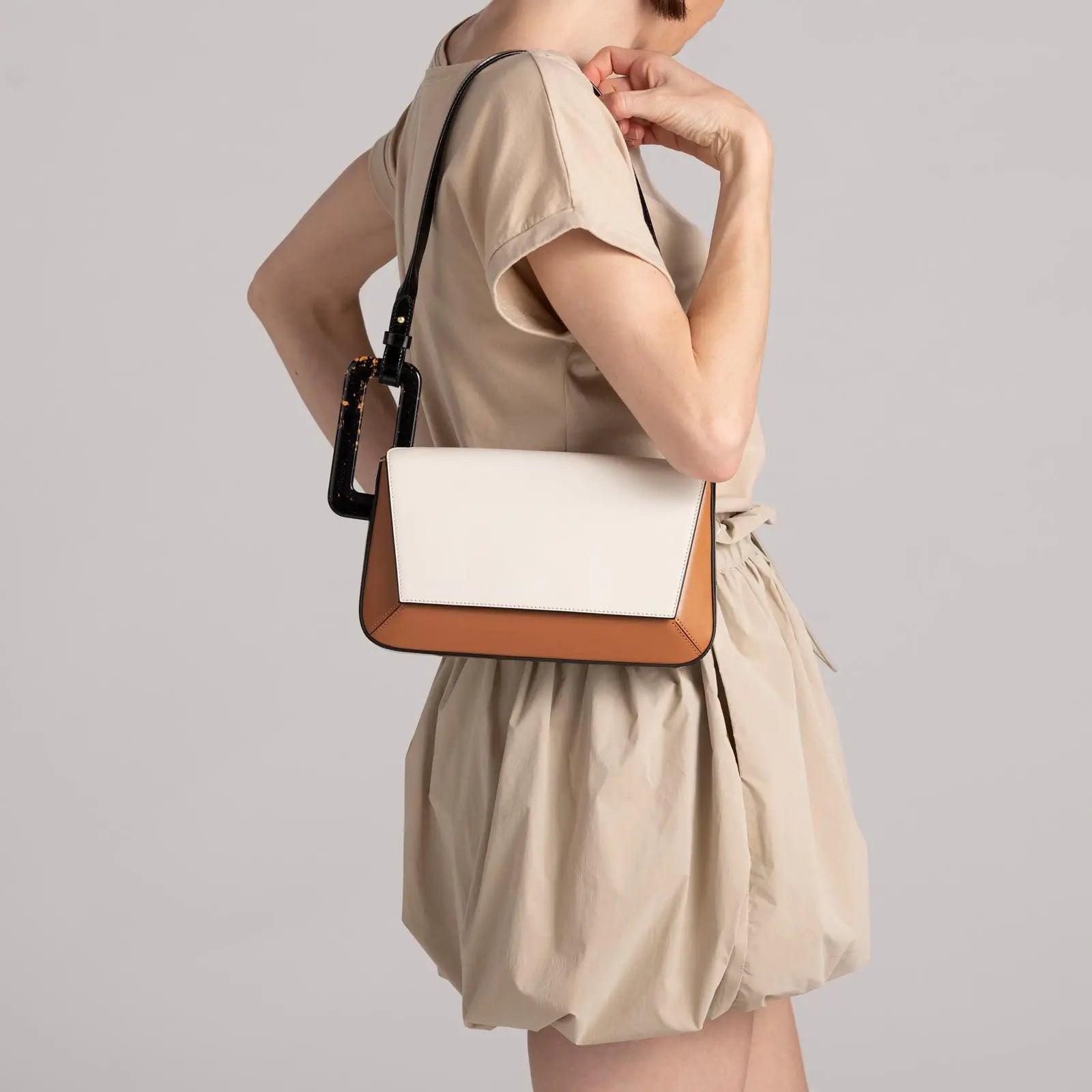 Sac à main tendance anse