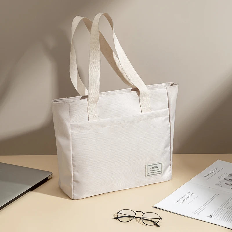 Sac à main de cours