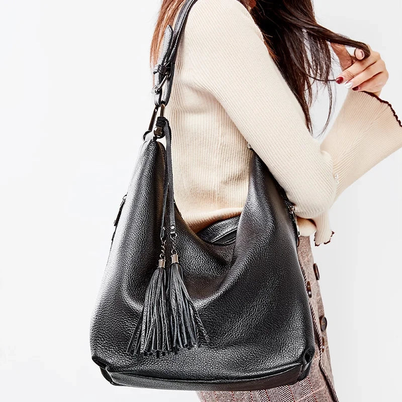 Sac à main cuir souple hobo moderne