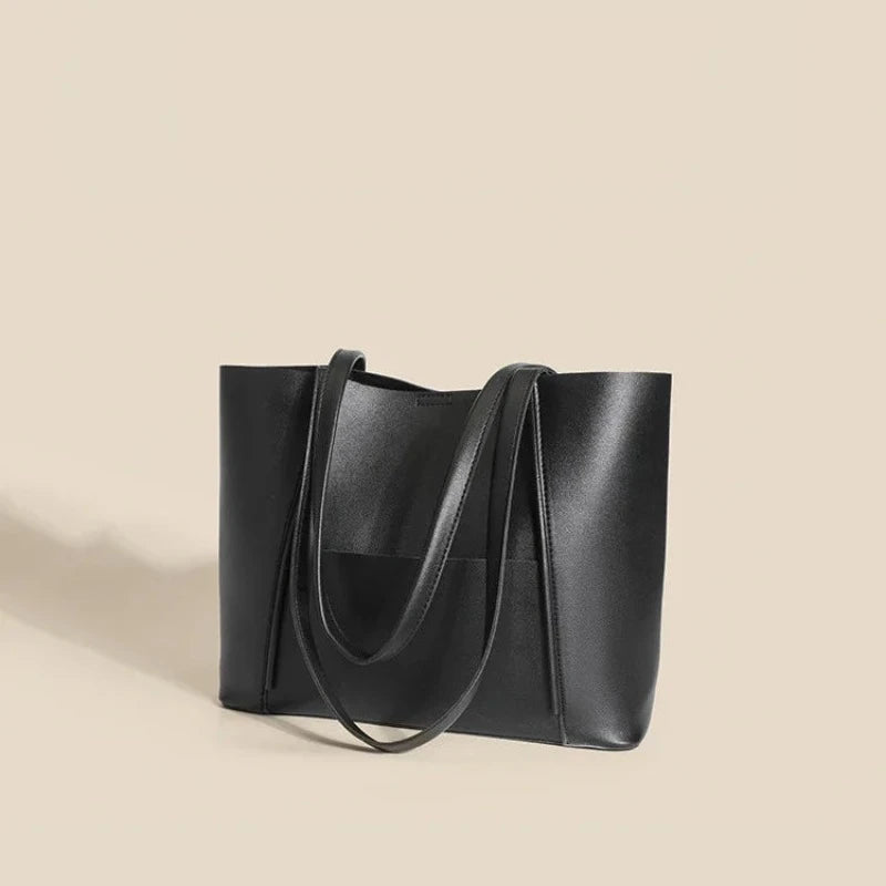 Sac à main cabas noir contemporain